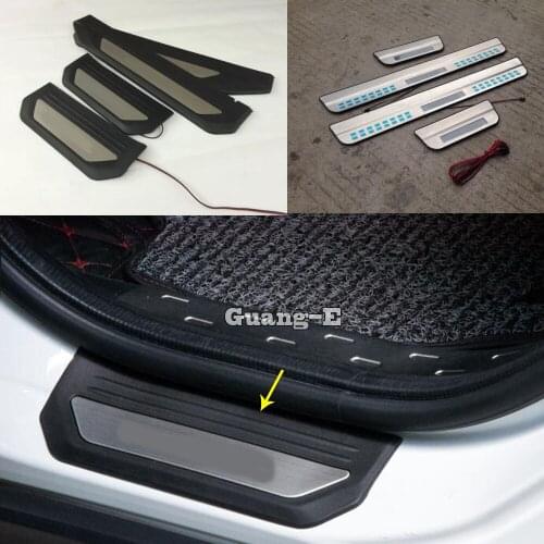High Quality Car Pedal Door Sill Scuff Plate Stick Xternal LED Threshold Moulding 4pcs For Honda HRV HR-V Vezel 2019 2020