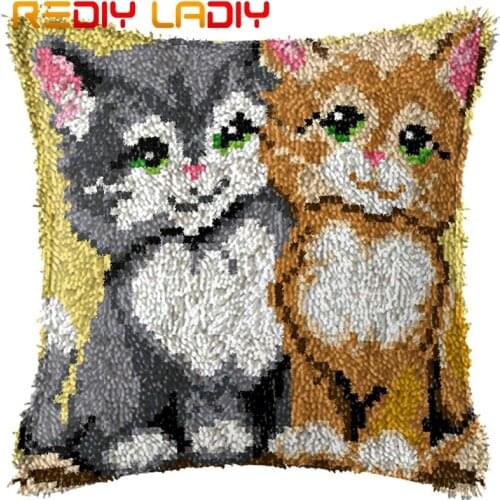 Latch Hook Cushion Two Kittens Pillow Case Pre-Printed Color Canvas Acrylic Yarn Latched Hook Pillow Crochet Cushion Cover Kits