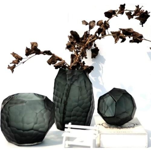 Manual grinding carved glass vase Europe Tabletop Flower vase Wedding Decorative Geometric vases home decoration accessories
