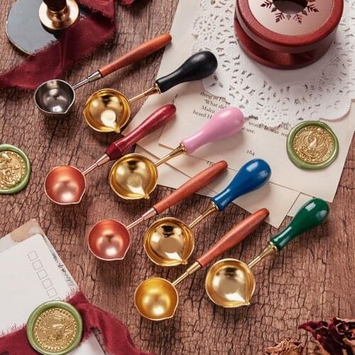 Wax Spoon Sealing Wax Spoon for Seal Stamp Beads Wax Beans Spoon Wax Stamp Wooden Handle Spoon Retro Wax Seal Stamp Wedding