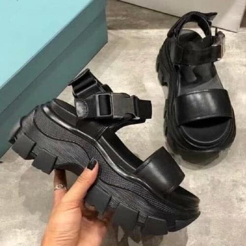 Platform Sandals Leather Shoes Woman Flat Women Shoes Hook Zapatos De Mujer Summer Shoes Strap Buckle Thick Bottom Hot