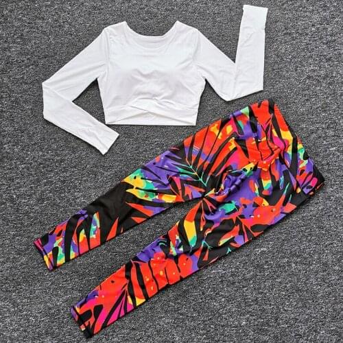 Yoga sets Women Sports Suits Long SleeveT-shirt (With Chest Pad) + Running Fitness Leggings Gym Clothing Sweatpants Workout Sets