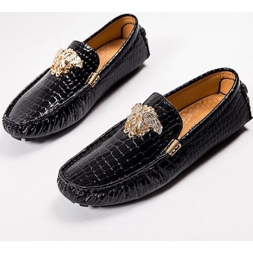 Casual Shoes Man Fashion Mens Luxury Shoes Loafers Mules Black Fashion Sneakers Men Casual Male Leather Oxford Summer Dress For
