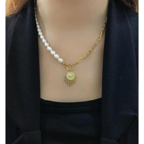 STELA DESIGN PEARL NECKLACE