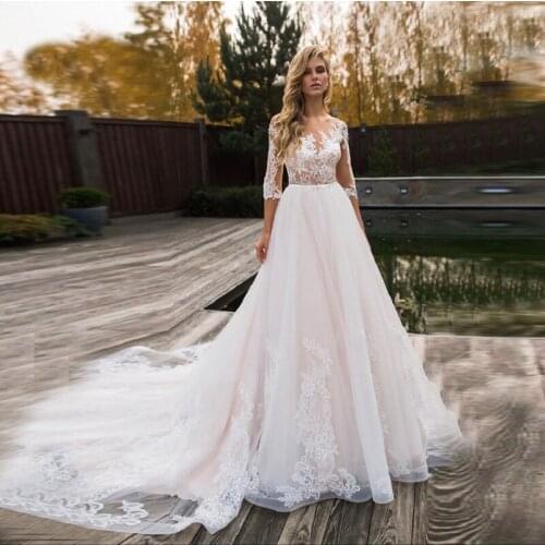 A-Line Wedding Dresses 2021 Long Sleeve Scoop Neck Appliques Lace Bridal Wedding Gowns Lace Up Vestido De Noiva Plus Size