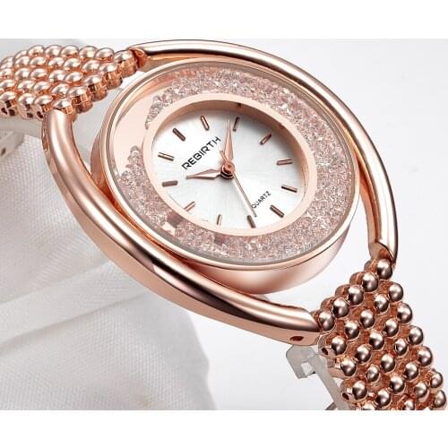 Womage Ladies Gold Watch