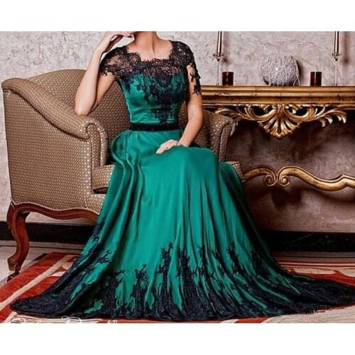 Green Evening Dresses 2021 new Mother of the Bride Dress Gift black lace Appliques Evening Party Plus Size Mother Suits vestidos
