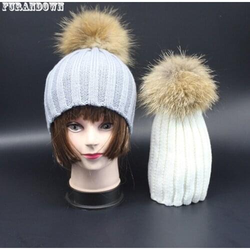 2019 New Fashion Baby Girls Hat Fur Pom pom Hat Kids 15cm Real Fur Pompom Ball Winter Hats For Children knitted Beanie Hat