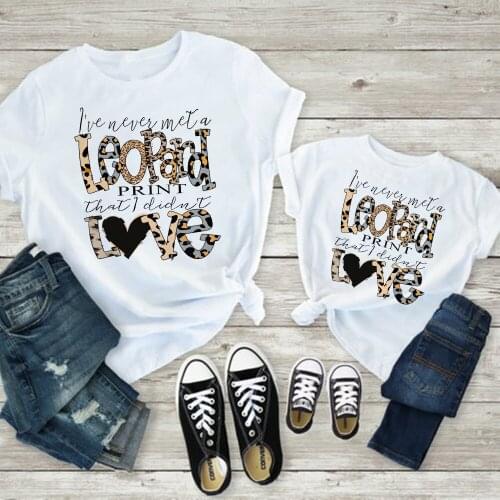 Baby girl boy Family Look Outfits T Shirt LEOPARD LOVE Letter Print Mom and Daughter Dress T-shirt Hot Selling Summer Tshirt