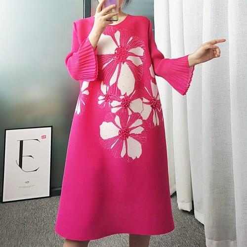 HOT SELLING Miyake fashion fold printed lared sleeves O-NECK beading A-Line dress IN STOCK