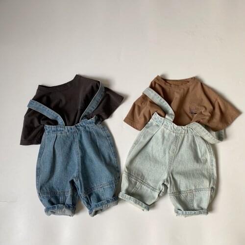 2021 Korean summer new childrens sling loose denim strappy pants retro kids clothes