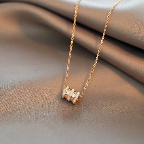 Fashion Simple and Versatile Necklace Women Waist Pendant Clavicle Chain Neck Necklace Jewelry Pendant Necklace