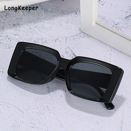 Brand Square Sunglasses Women Gradient Rectangle Sun Glasses Male Female Vintage Elegant Rivet Black Eyewear Traveling UV400