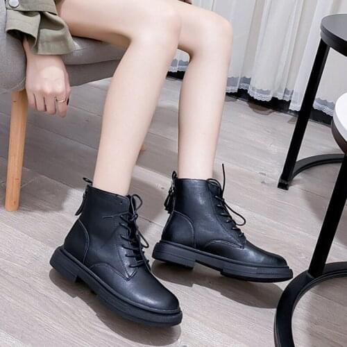 Leather Platform Martin Boots Fall/Winter Womens Lightweight Comfortable Platform Boots Fashion Zipper Ladies Shoes Shoes