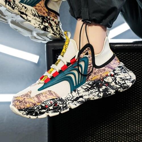 Mens casual shoes light trend sneakers fashion outdoor sports running graffiti light vulcanized shoes breathable summer jogging