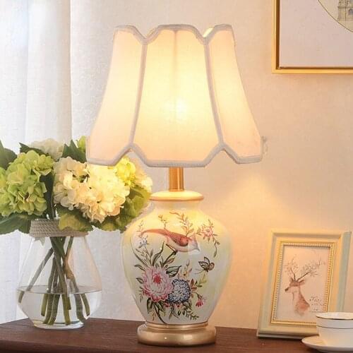 Chinese Wind Retro Ceramic Table Lamp For American Bedroom Living Room Study Decoration Lamp Warm Bedside Lamp Warm Night Light