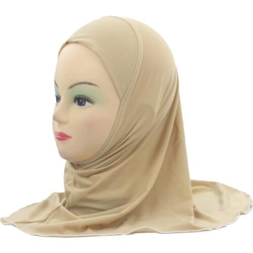 Muslim Girls Kids Hijab Islamic Scarf Shawls No Decoration Soft and Stretch Material for 2 to 7 years old Girls Wholesale