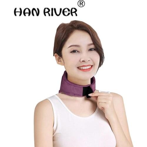 Moxibustion a neck brace charged with electric heat protection of cervical vertebra of neck warm hot neck collar
