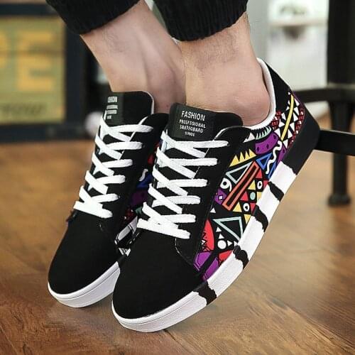 2021Men Sneakers Casual Shoes Men Lovers Printing Fashion Flat Tenis Masculino Vulcanized Shoes Zapatos De Hombre