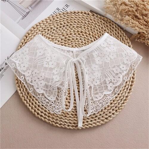 Women Fake Collar White Color Lace Hollow out Detachable Collar Small Shawl Decorative Shirt collar Woman Clothes Accessories