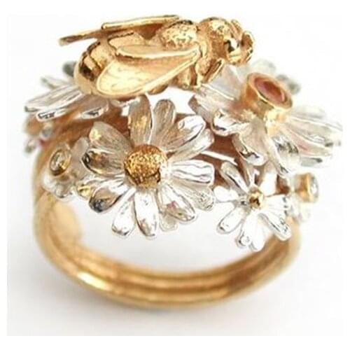 Light Luxury Fashion Cubic Zircon Bee Flower Women Rings Engagement Wedding Ring Exquisite Crystals Gift Ring