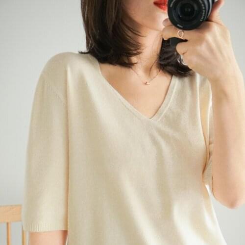 Spring Summer New V-Neck Short Sleeve section T-shirt Loose Thin Pullover Knitted Women Sweter Korean Version Solid Color Tops