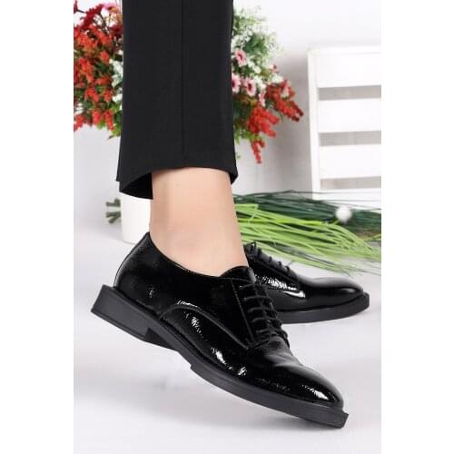 Woggo Pnt 373046 Wrinkled Patent Leather Casual Shoes for Women