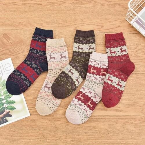 5 Pairs Autumn Winter Thicken Women Socks Christmas Deer Rabbit Hair Wool Middle Tube Cute Loop Warm Girl Kawaii Socks