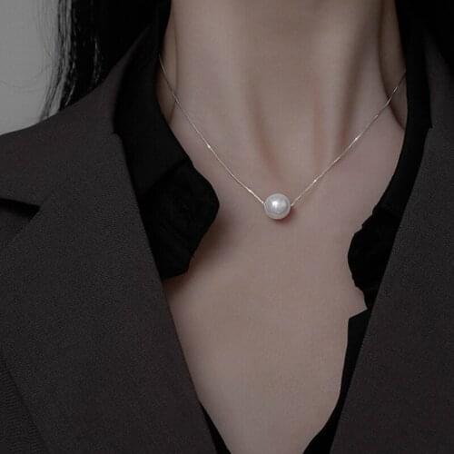 Women Jewelry Simulated Pearl Pendant Necklace Vintage Temperament Hot Selling Chain Necklace For Women Jewelry Gifts