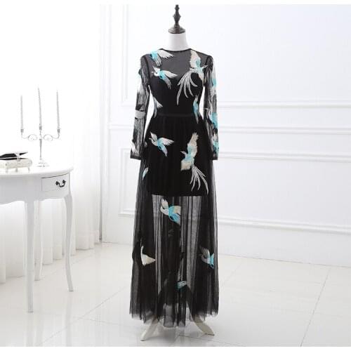 Illusion Black Evening Dresses Long Sleeves Black Tulle With Embroider Bird A-line Formal Evening Party Gowns Robe De Soiree