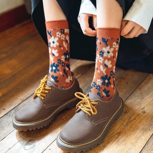 5 Pairs Knitting Wool Autumn And Winter High Socks Elegant Flower Warm Thick Socks