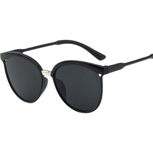 New Arrival Fashion Men Sunglasses Women Vintage Metal Mirror Classic Vintage Sun Glasses Female Oculos De Sol Feminino UV400