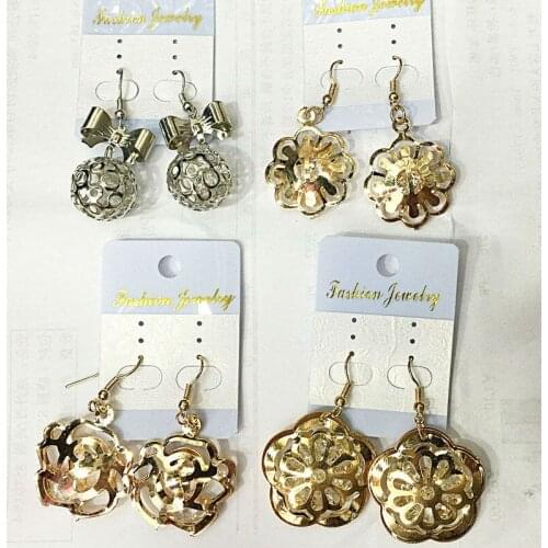 4Pairs Gold Plated Flower Drop Dangle Earrings for Women Crystal Beads Hollow Mix Style Fashion Jewelry A1115