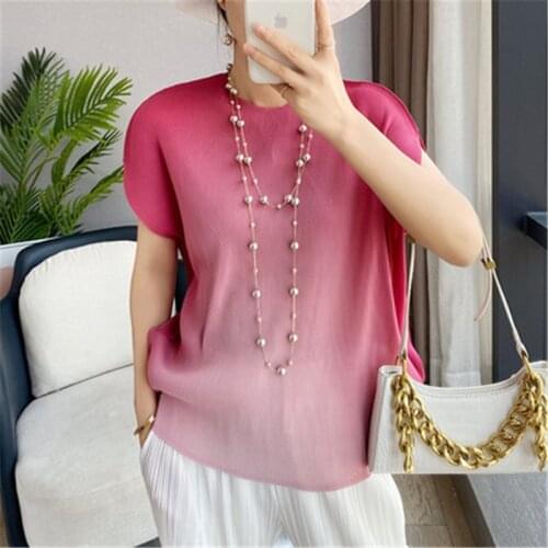 Miyake pleated disc top womens short-sleeved T-shirt short-sleeved 2021 summer fashion comfortable loose printed small shirt