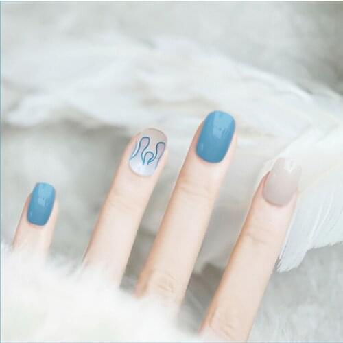 Cream blue and white hit pure color with flame pattern fake nails Japanese short size lady full nail tips 24pcs false nails
