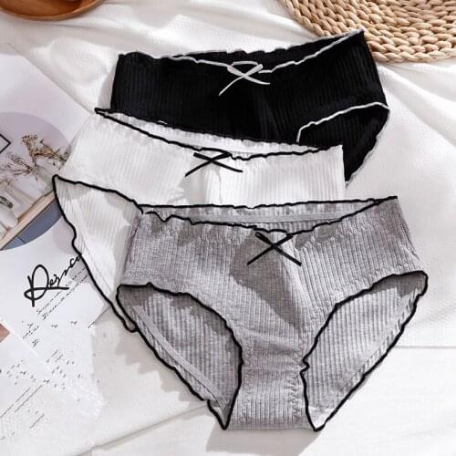 2021 New Japanese Ladies Pure Color Underwear Summer Cotton Comfortable Breathable Briefs Thread Bow Student Panties Wholesale