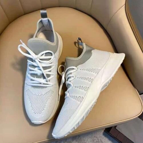 Breathable Casual Lace Up Sneakers Luxury Brand Genuine Leather Flat Shoes Sport Shoes Outdoor Basketball Sport Shoes New