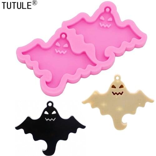 Ghost silicone Mold,Jewelry Keychain earrings Mold,Handmade Decorative Accessories Pendants Halloween Ghost Epoxy Resin Mold