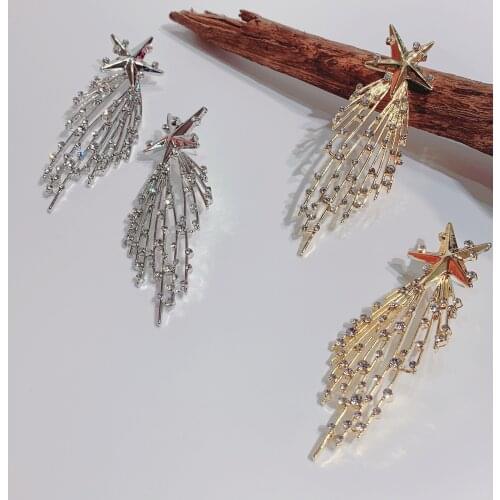 Long earrings High-quality Flower shaped Drop Earring Fashion Jewelry Accessories For Women