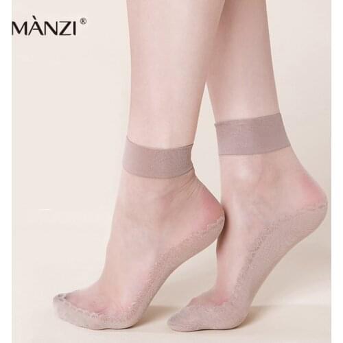 MZ32001 MANZI Womens Bamboo Charcoal Sole Short Socks Non Slip Leisure Fashion Silky Socks for Spring Summer
