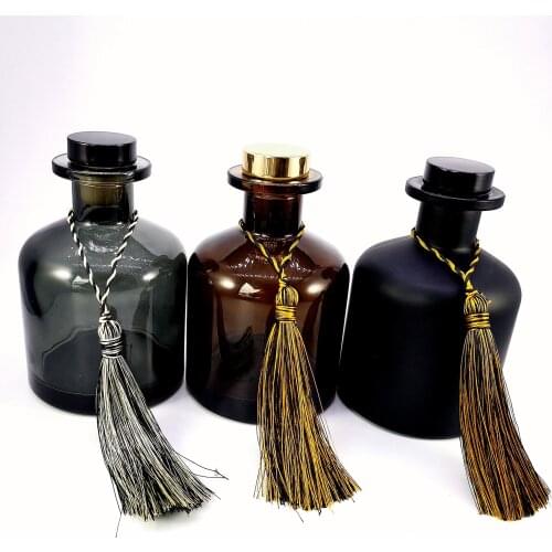 3pcs/lot 250ml Black/Smoky Grey/Dark Brown Reed Diffuser Bottles with Black/Gold/Silver Stopper and Tissue
