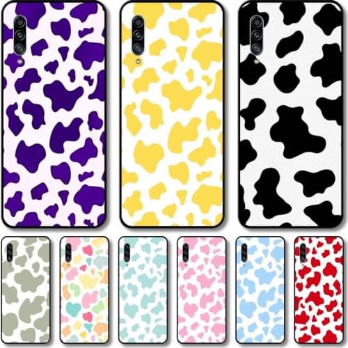 Cute cows Phone Case For Samsung Galaxy A71 50 51 52 52 42 32 21 20 12 11 10 02 01 UW 5G S Black Shell Art Cell Cover