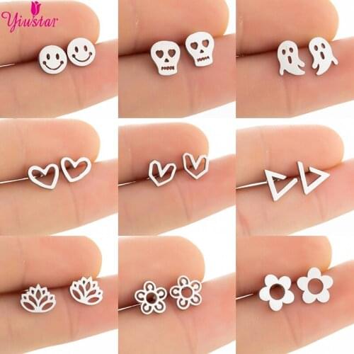 South Koreas New Sweet Symmetrical Flower Earrings Female Punk Gothic Smiley Skull Heart-Shaped Triangle Jewelry Fashion Gift