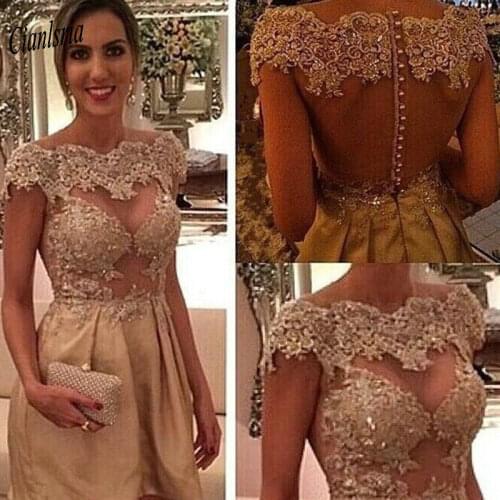 Champagne Boat Neck See Through Short Cocktail Dresses Sexy Illusion Cap Sleeve Appliques Lace Prom Party Homecoming Dresses