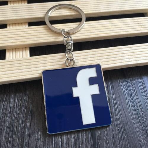 Facebook WhatsApp Badge Car styling Keychain For Chevrolet Cruze Aveo Captiva Lacetti TRAX Sail Epica Lada Granta Kalina Priora