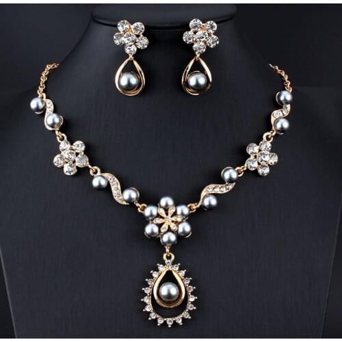 Jiayijiaduo Necklace earrings set for Women Parure bijoux femm Imitation pearl jewelry set for wedding dress accessories 2017