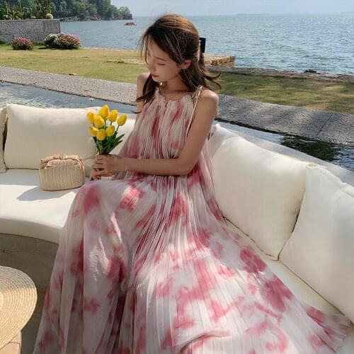 Summer Dress Women Sexy Long Dress Casual Loose Temperament Pleated Beach Dress Robe Spaghetti Strap Sundress dresses for women