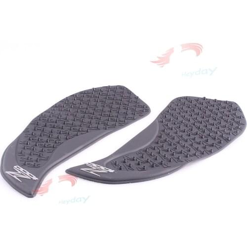 For Kawasaki Z1000 2010-2013 Protection Sticker Gas Knee Grip Tank Traction Pad Side 3M