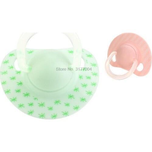 DHL 200pcs Baby Anti-dust Flat Thumb Pattern Baby Silicone Nipples Safety Feeding Accessories