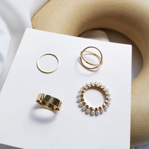 Minimalist Korea Simulation Pearl Rings Set for Women Femme Gold Color Metal Layed Charming Rings High Street Party Jewelry Gift
